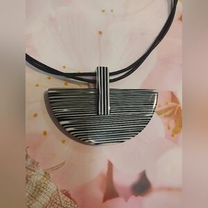 Sobral Necklace Features Bold, Hand-Painted Black and White Signature Necklace